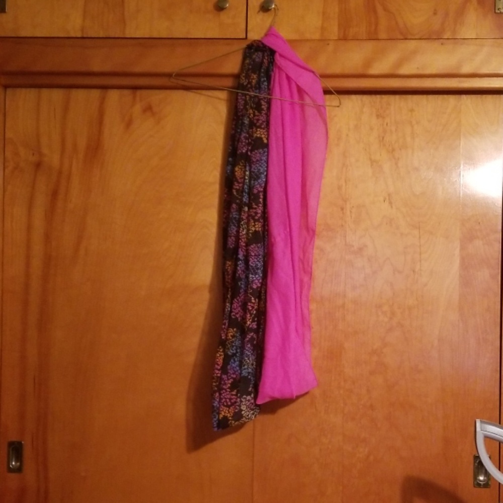 Scarfs